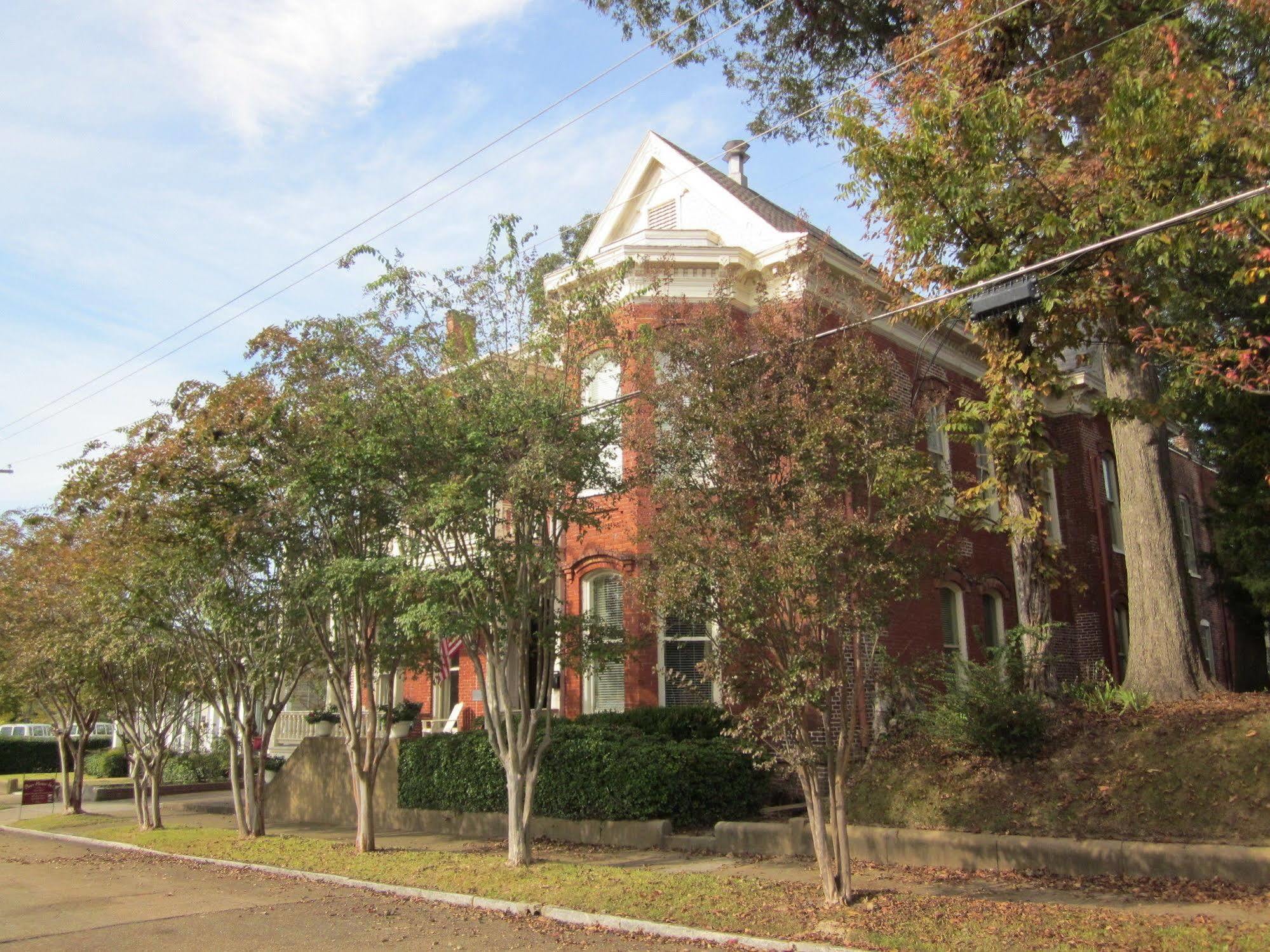 Baer House Inn Vicksburg Exterior foto